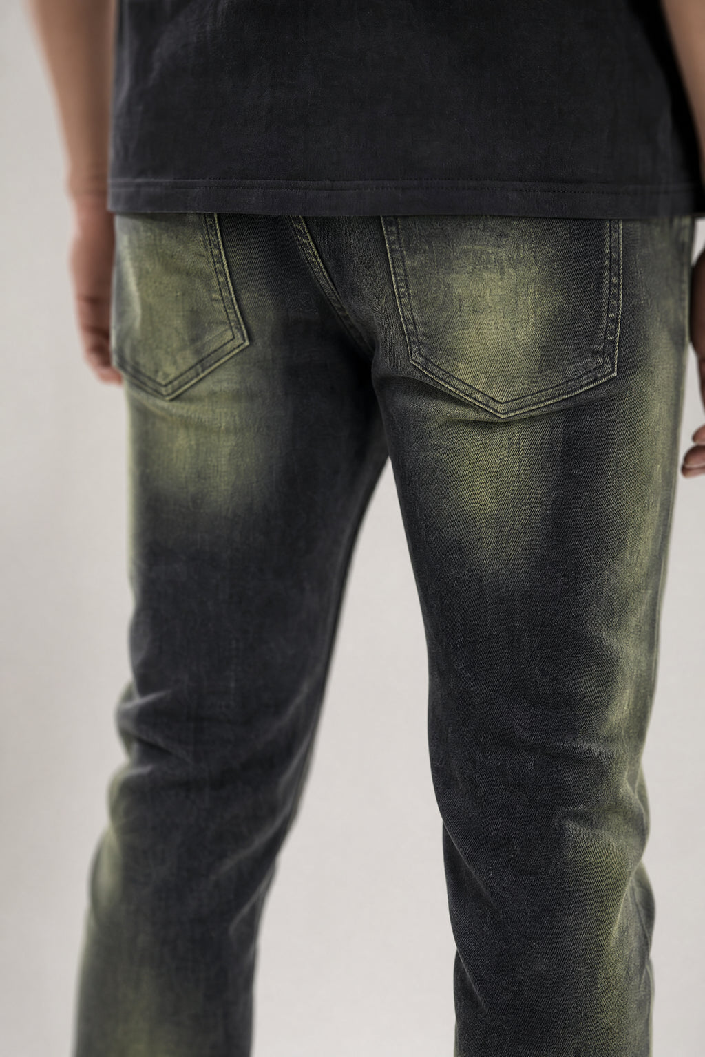 Red Poppy Embellished Jeans - Skinny Fit