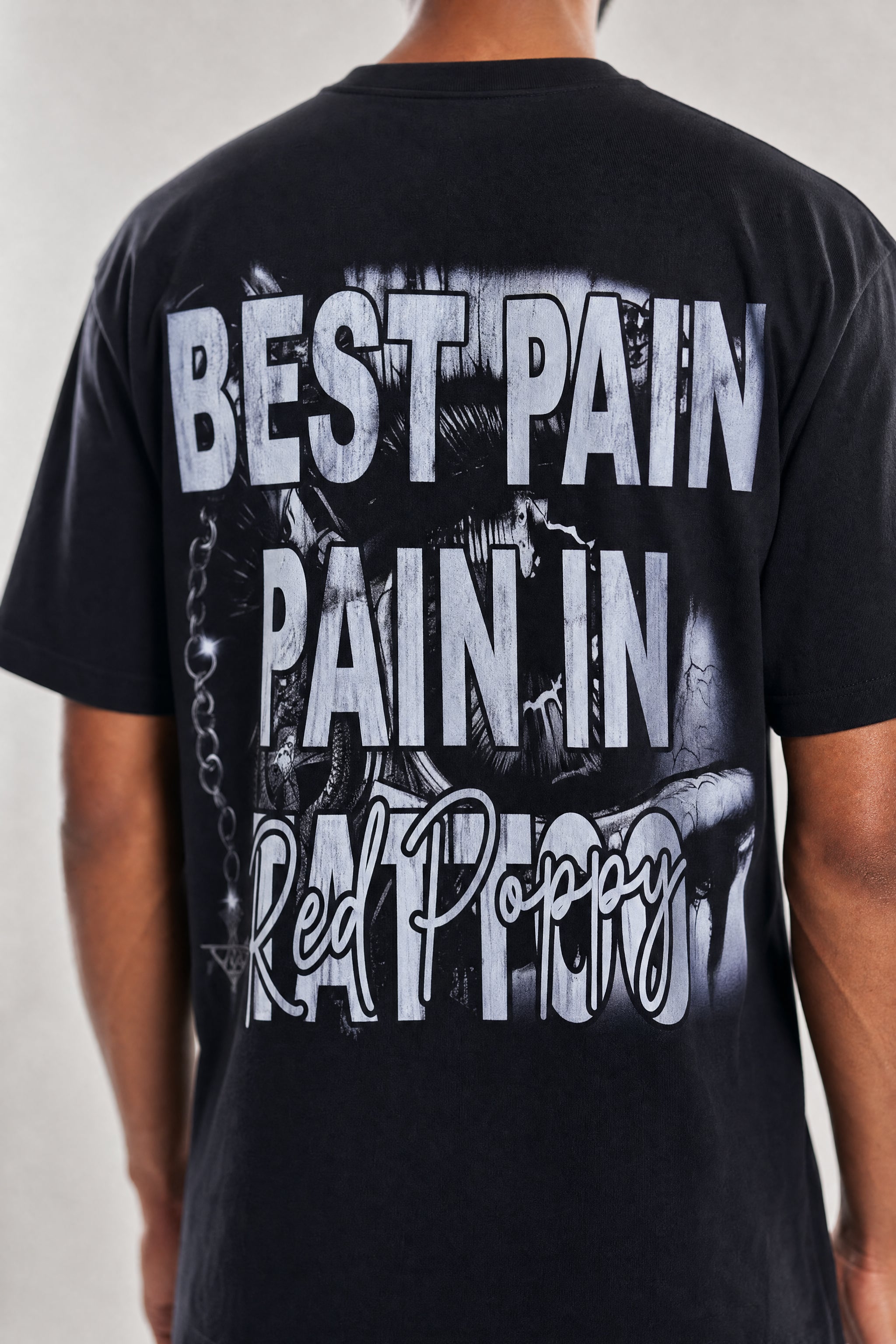 Red Poppy Eye T-Shirt - Graphic