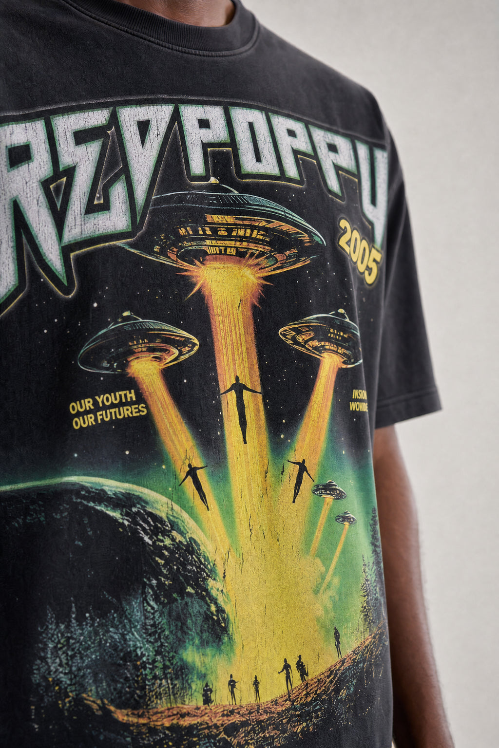 Red Poppy Ufo Tee - Graphic