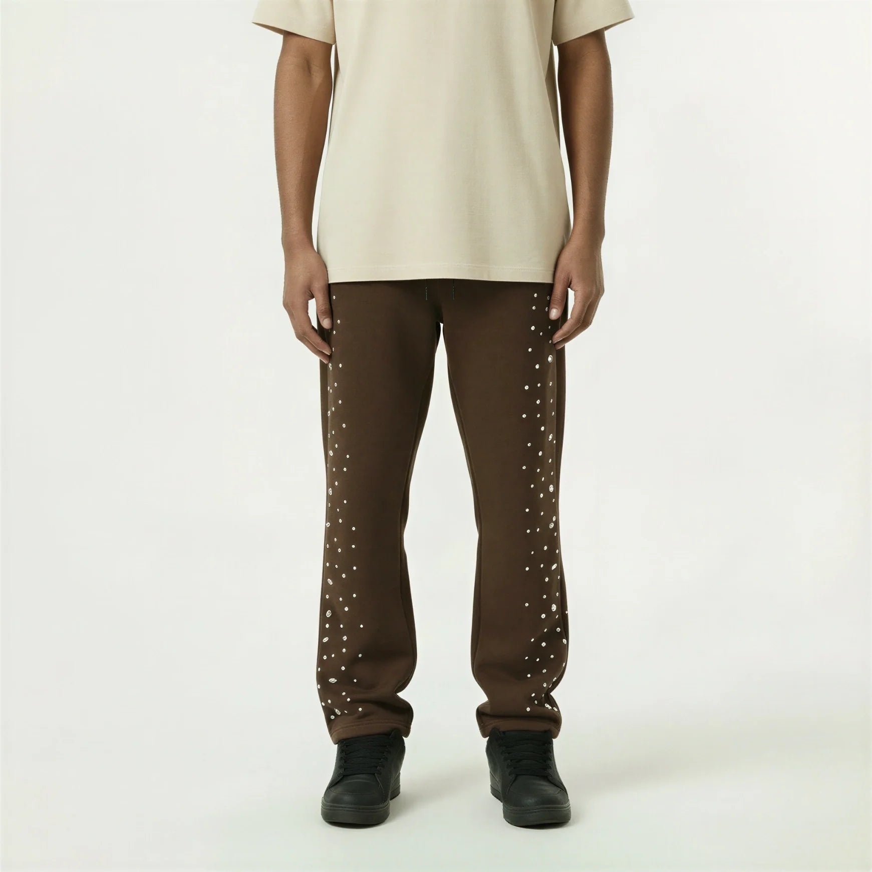 Red Poppy Dot Sweatpants - Relaxed Fit