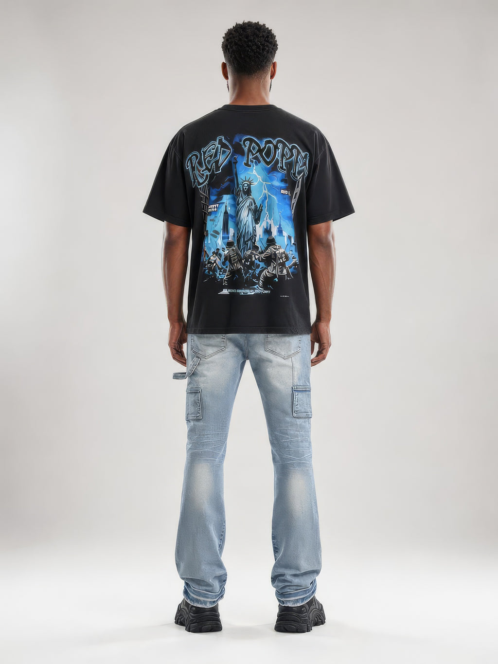 Red Poppy Statue Tee - Cropped Fit