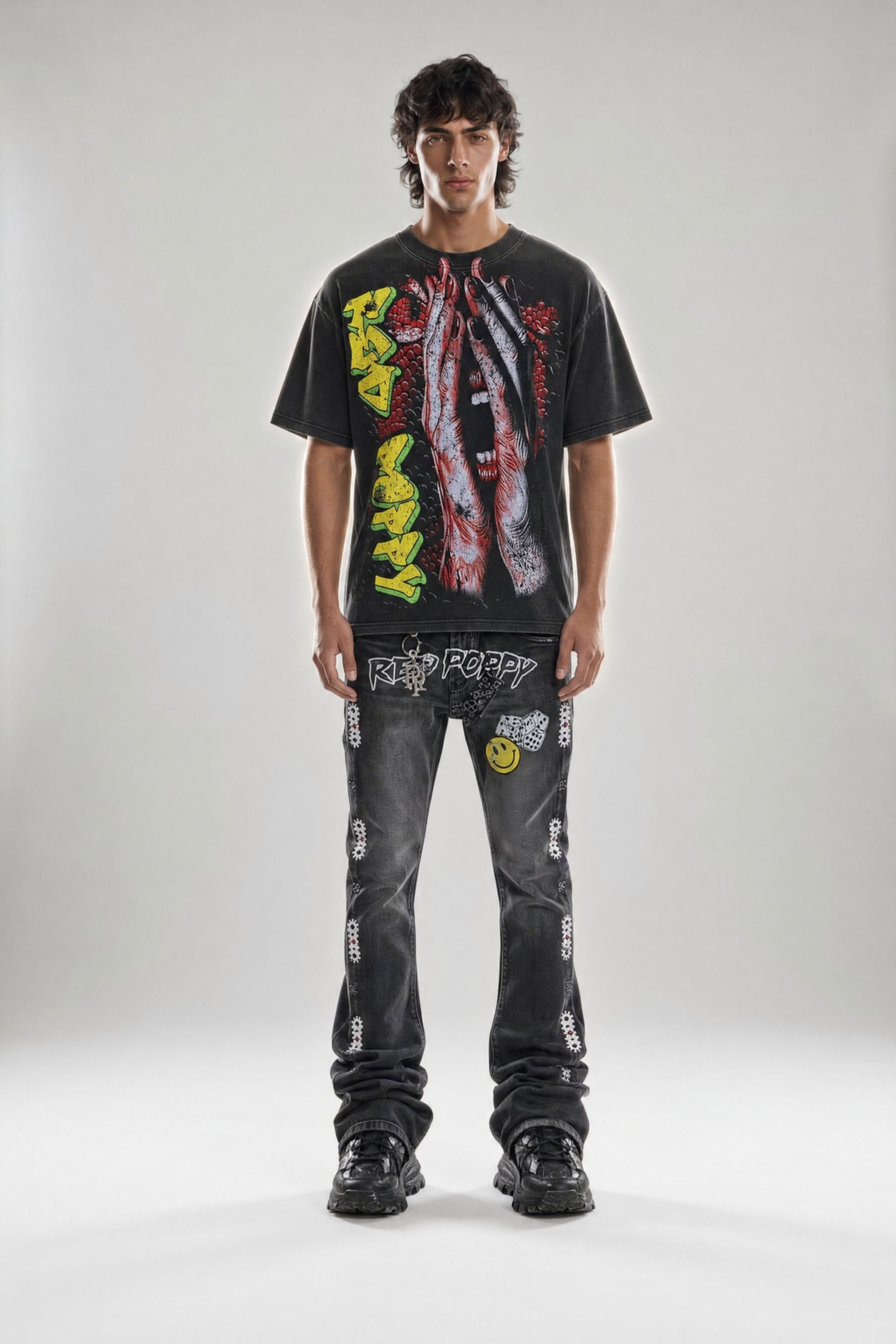 Red Poppy Hands Tee - Graphic