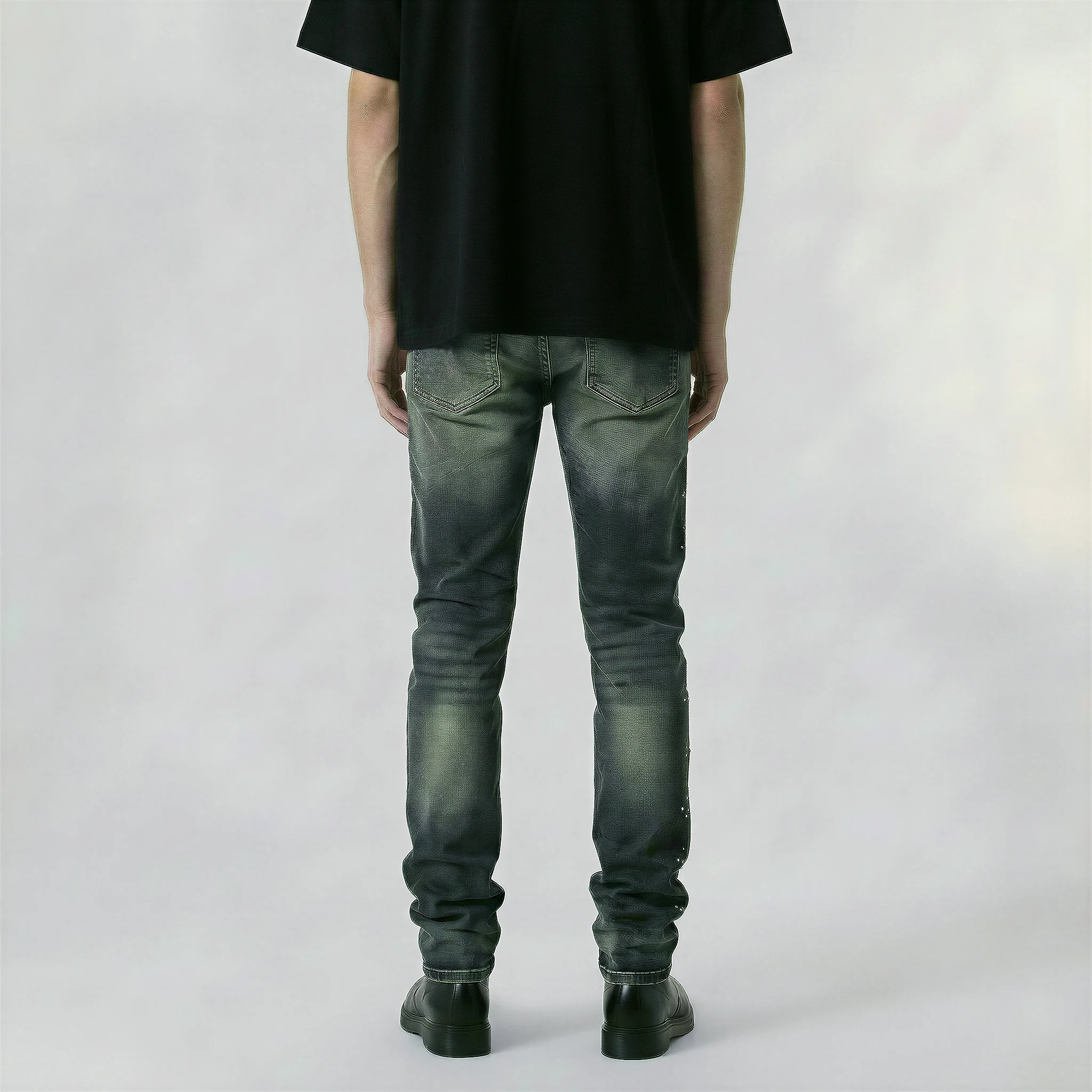 VM-09 - close back