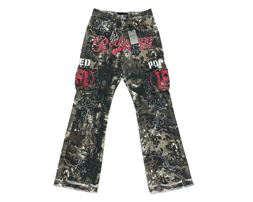 Red Poppy Camo Cargo Jeans - Frayed Hem